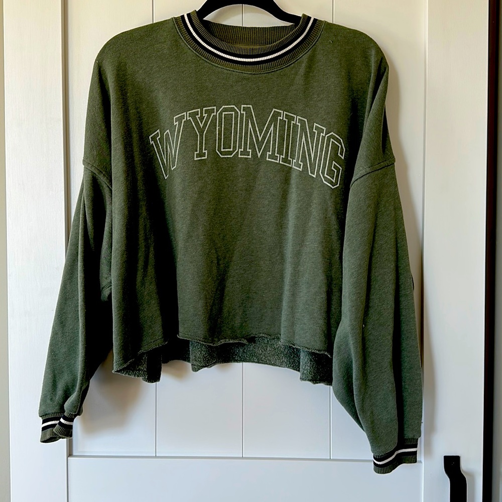 American Eagle ‘Wyoming’ Sweatshirt